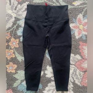 NWOT SPANX cropped leggings size 1X petite